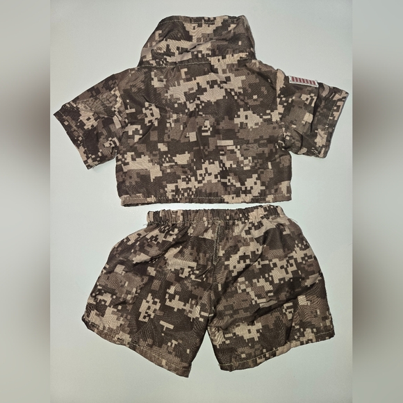 Build A Bear Digital Camo Outfit With Brown Military Style Boots, Bear Clothing - Picture 7 of 11